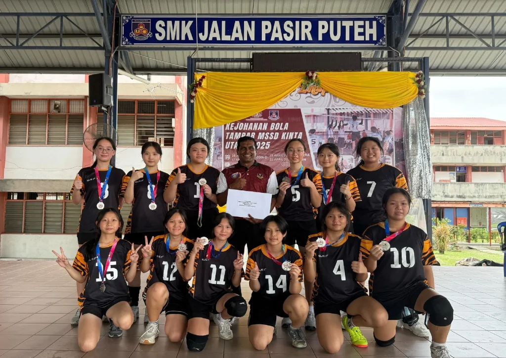 培南独中夺得北近打排球赛亚军 / Poi Lam Volleyball Team Clinches 2nd Place in Kinta Utara Volleyball Competition